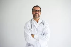 profissional da saúde que trabalha como médico PJ